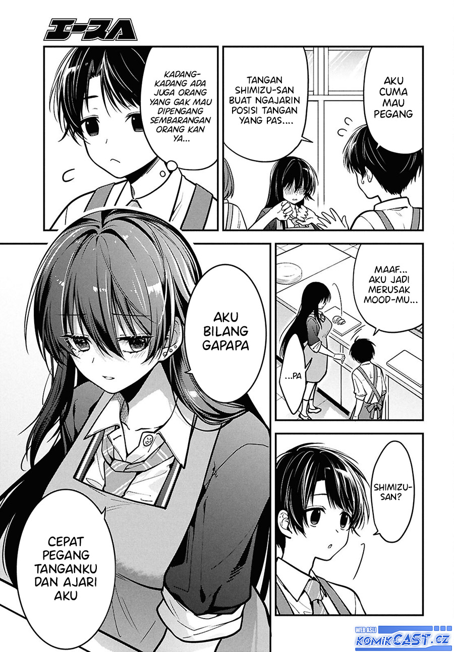 Tonari no Seki no Yankee Shimizu-san ga Kami o Kuroku Sometekita chapter 2