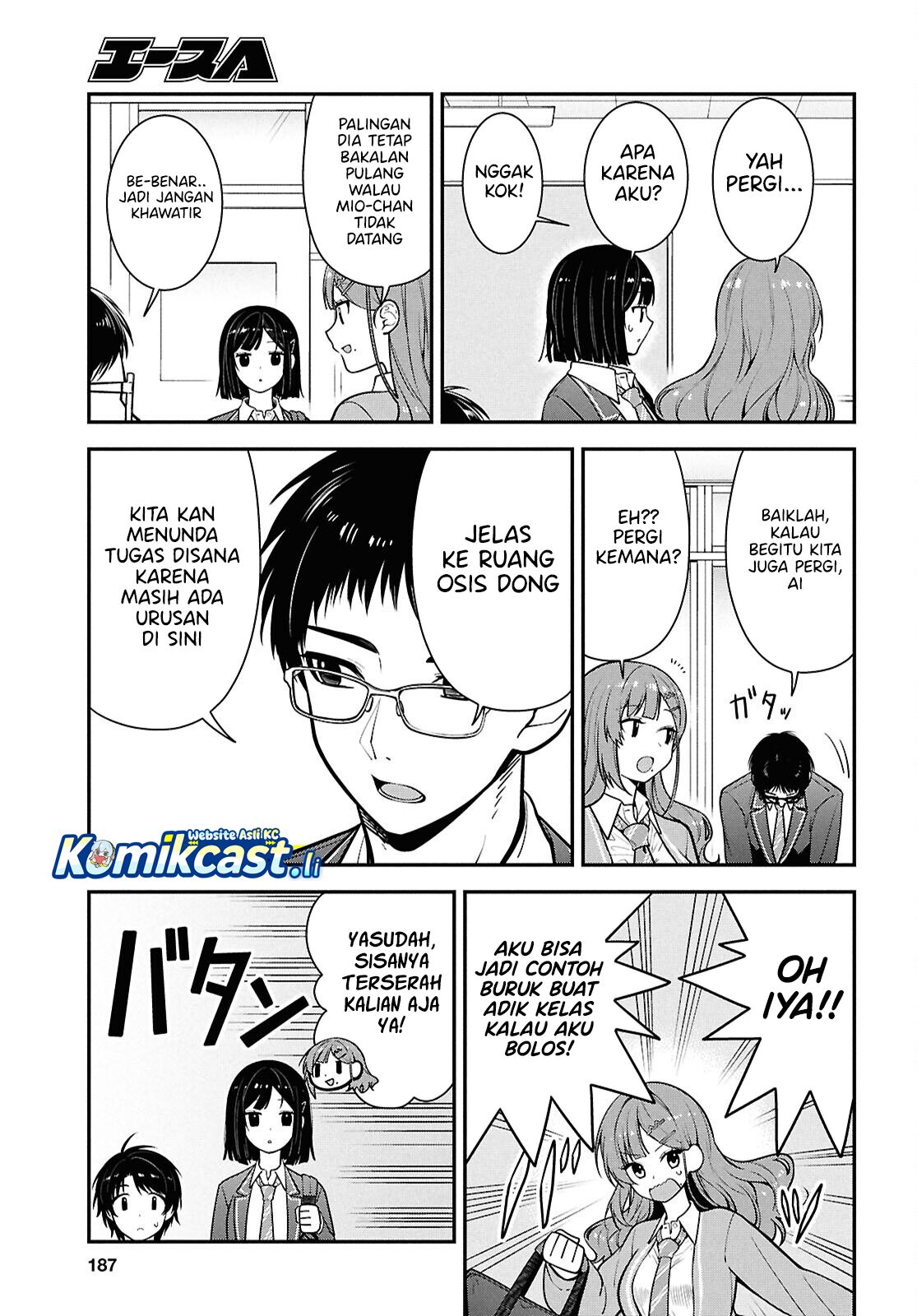 Tonari no Seki no Yankee Shimizu-san ga Kami o Kuroku Sometekita Chapter 11 Bahasa Indonesia